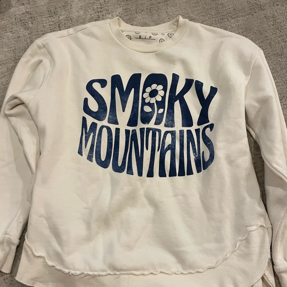 White Smoky Mountains Sweatshirt